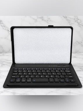 Black Wireless Smart Keyboard Case for iPad 9th Generation-NIB